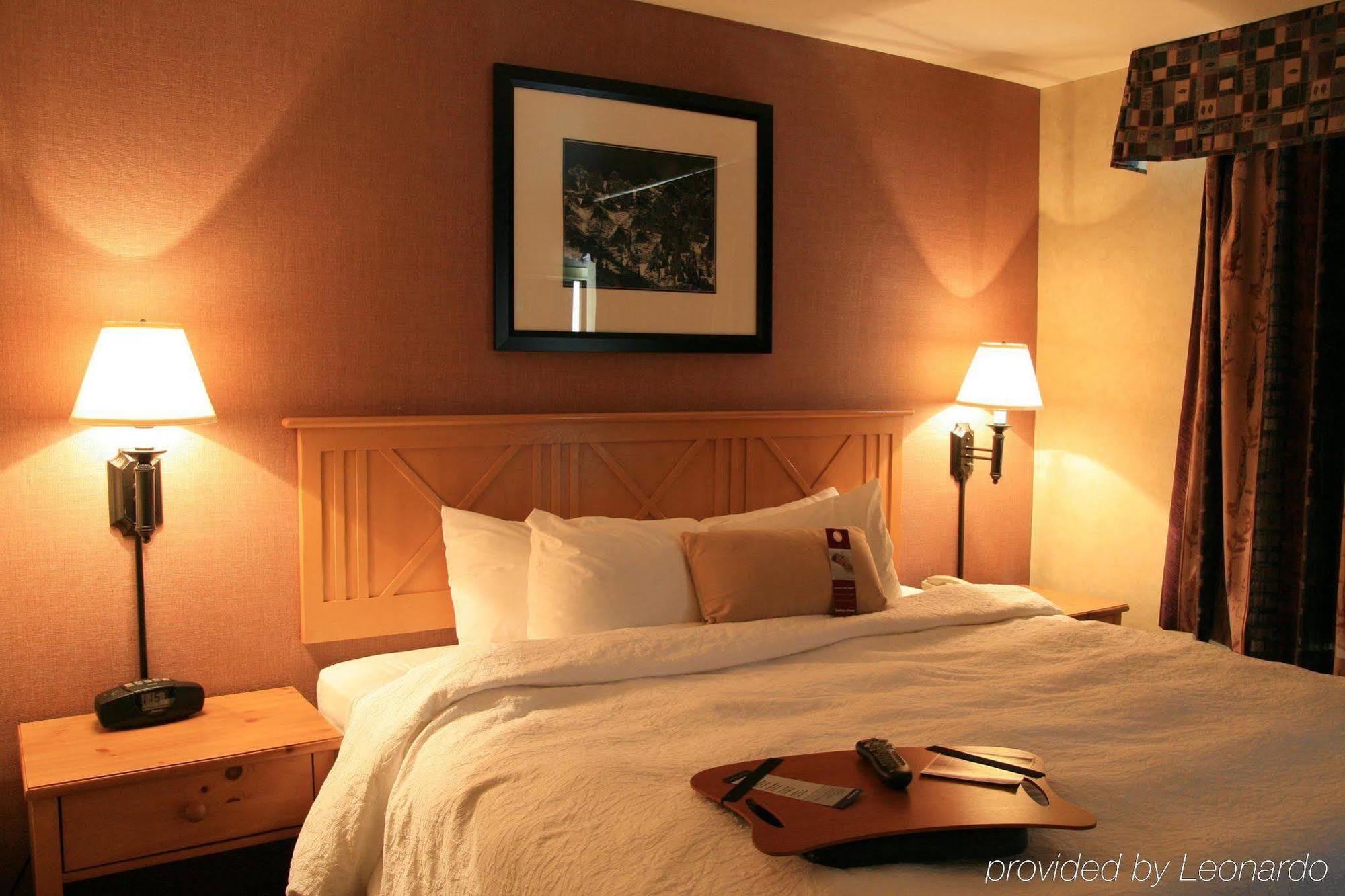 Hampton Inn & Suites Steamboat Springs Room photo