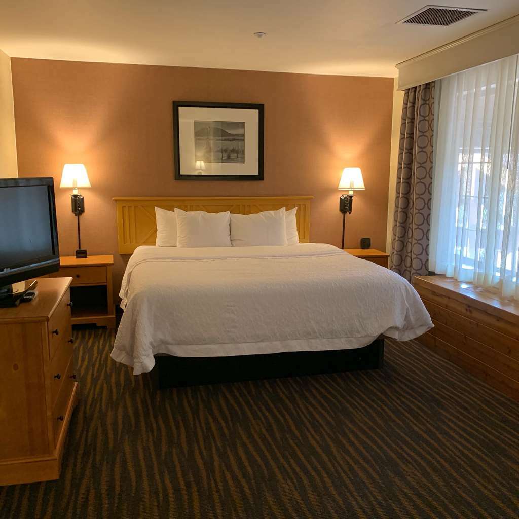 Hampton Inn & Suites Steamboat Springs Room photo